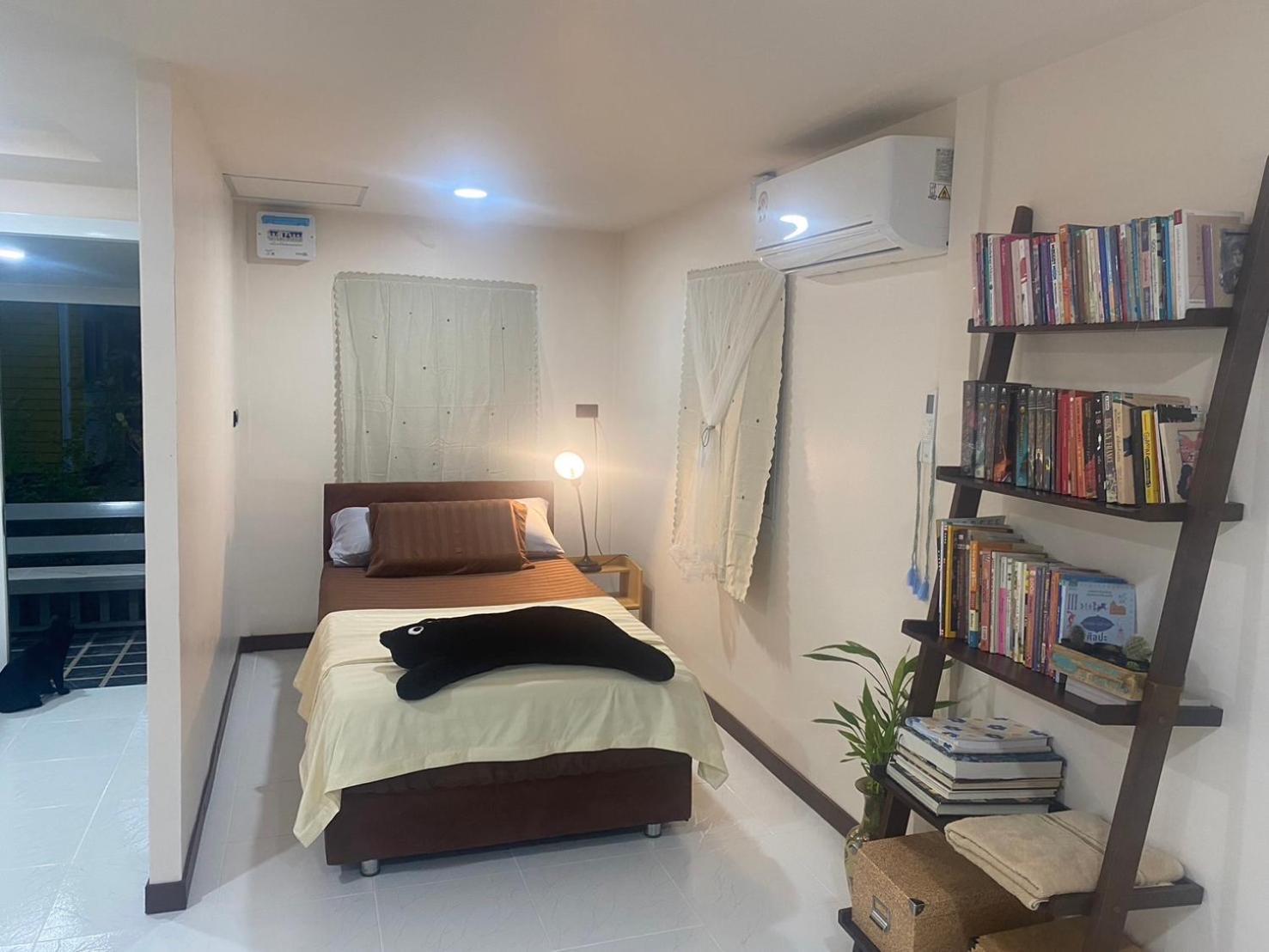 Aiem-Wilai Guesthouse Surat Thani Zewnętrze zdjęcie
