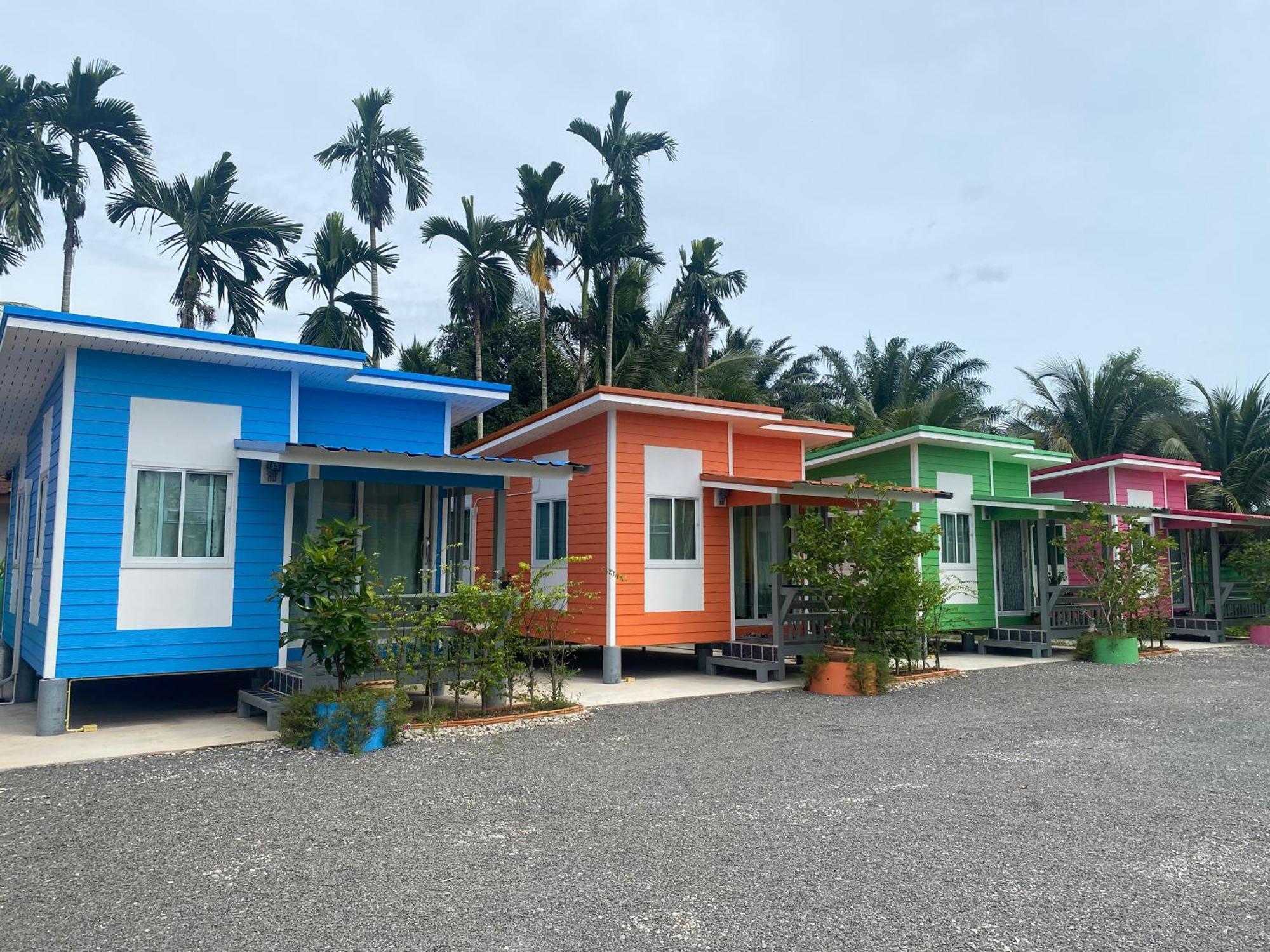 Aiem-Wilai Guesthouse Surat Thani Zewnętrze zdjęcie