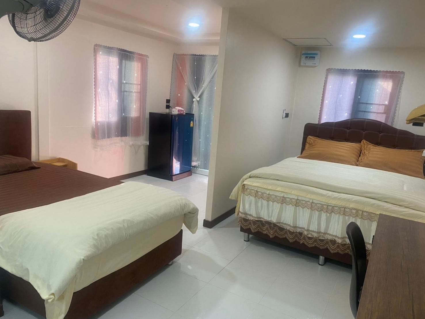 Aiem-Wilai Guesthouse Surat Thani Zewnętrze zdjęcie
