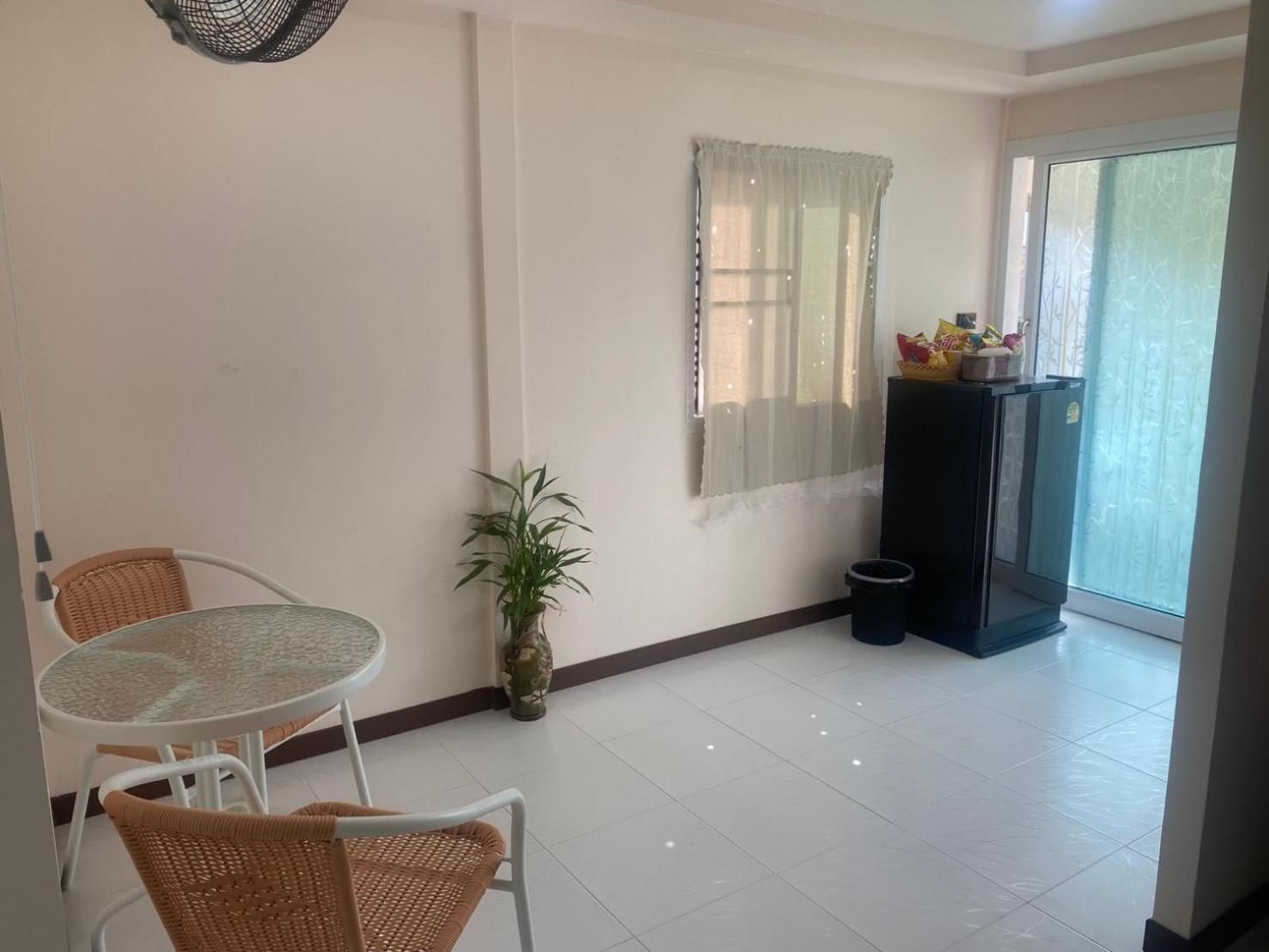 Aiem-Wilai Guesthouse Surat Thani Zewnętrze zdjęcie